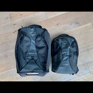 Osprey 60L/22” carry-on w/detachable daypack